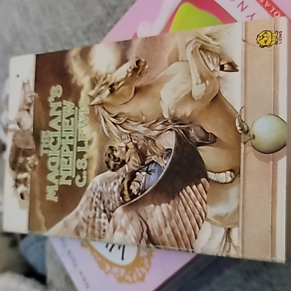 Boxed set, 7 books in The Chronicles of Narnia by CS Lewis - Picture 8 of 9